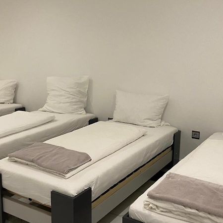 Hotel Business Bay Das Ehemalige Staycation Hotel 辛德尔芬根 外观 照片