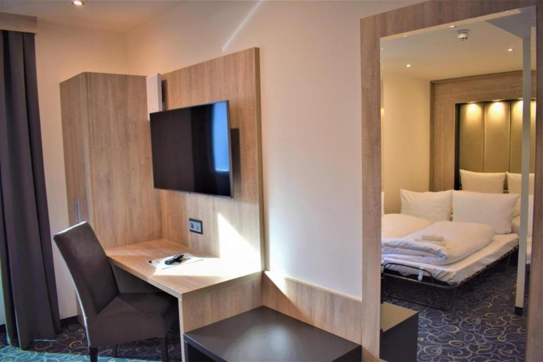 Hotel Business Bay Das Ehemalige Staycation Hotel 辛德尔芬根 外观 照片