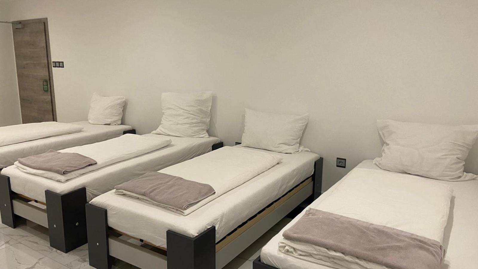 Hotel Business Bay Das Ehemalige Staycation Hotel 辛德尔芬根 外观 照片